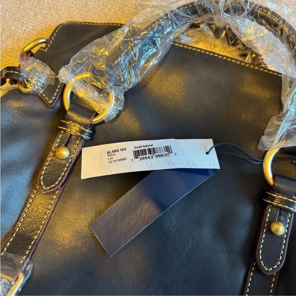 Dooney & Bourke Florentine Satchel Leather Hand Bag - Picture 4 of 8